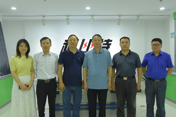 长沙市政协主席、党组书记文树勋一行莅临半岛电竞防雷走访调研